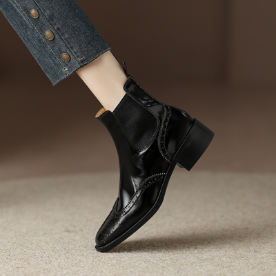 レディース ブラック 光沢のある レザー 透かし彫り チェルシーブーツ オックスフォード ブーツ 革靴 アンクルブーツ